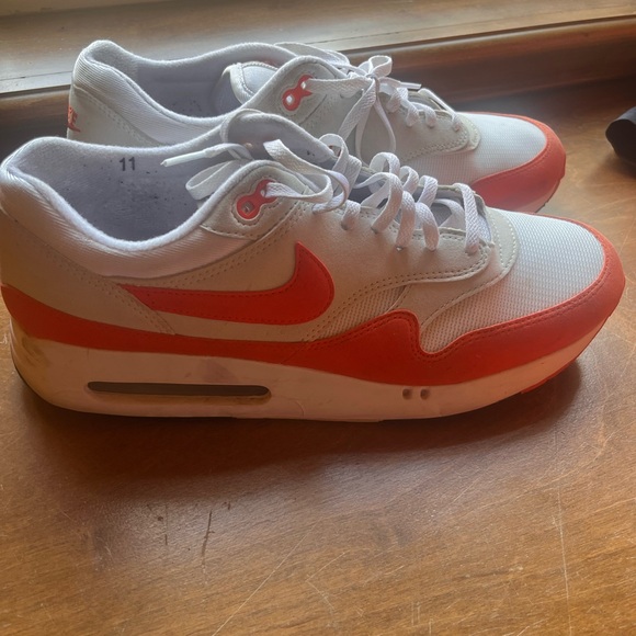 Nike Air Max White and Orange Sneakers - Picture 1 of 1